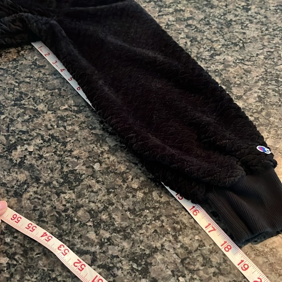 Champion faux fur hoodie S - Picture 7 of 9